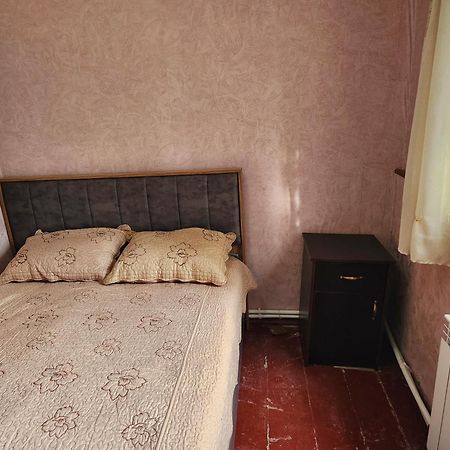 Guesthouse Ttt-1 Tbilisi Zewnętrze zdjęcie