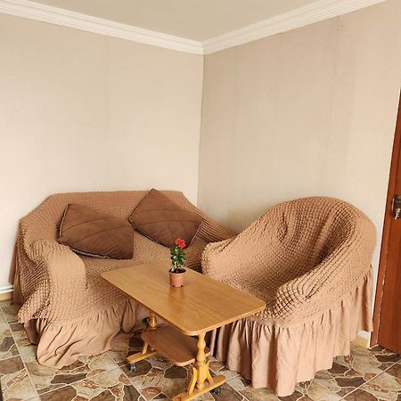 Guesthouse Ttt-1 Tbilisi Zewnętrze zdjęcie